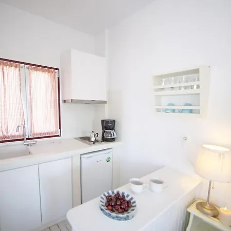 Katapoliani No.3 3* Katápola