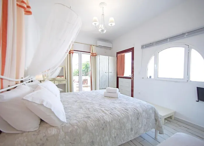 Apart Otel Katapoliani No.3