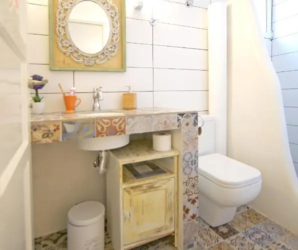 Katapoliani No.3 3* Katápola