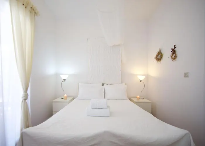 Aparthotel Katapoliani No.3