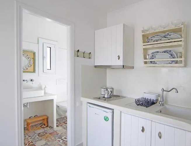 Aparthotel Katapoliani No.3 3*