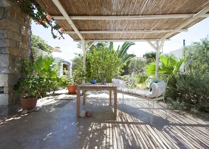 Katapoliani No.3 Aparthotel 3*